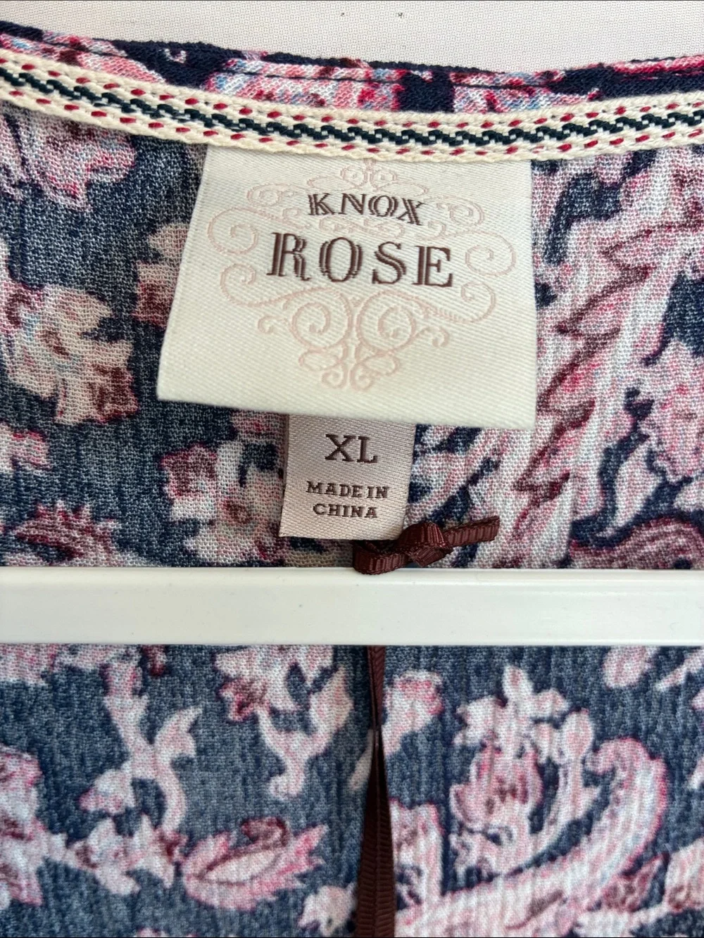 Knox Rose Navy & Pink Floral/Paisley Patterned V-Neck Dress, size XL, NWT - Picture 4 of 16